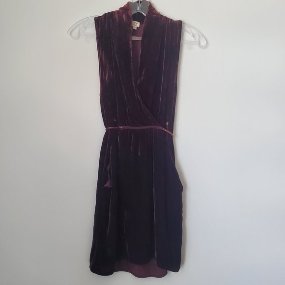 ARTIZIA Rich Silk Velvet Crossover Mini Dress Pockets Tie Belt Evening Boho Chic - Picture 1 of 9